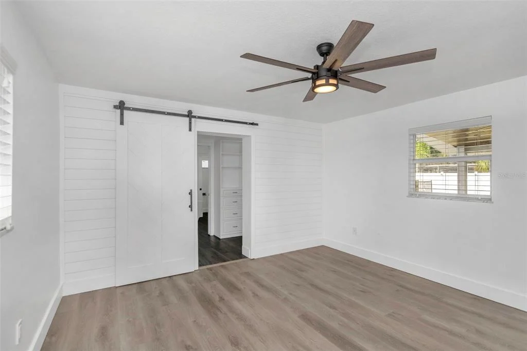 Photo of 1071 SUEMAR ROAD