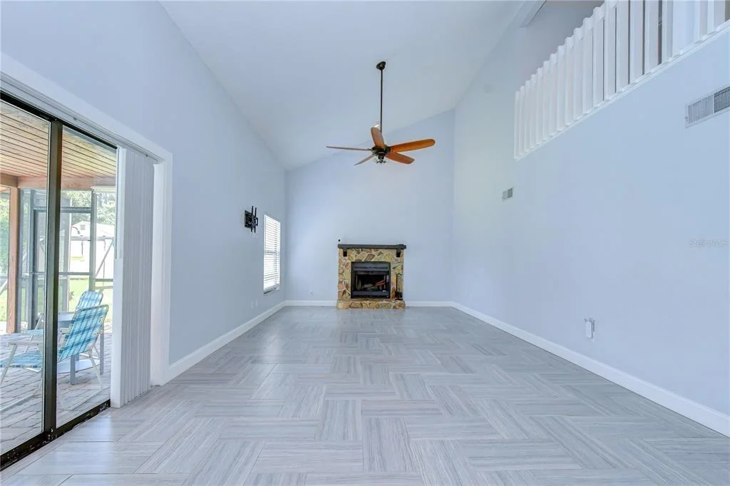 Photo of 1224 RAINBROOK CIRCLE