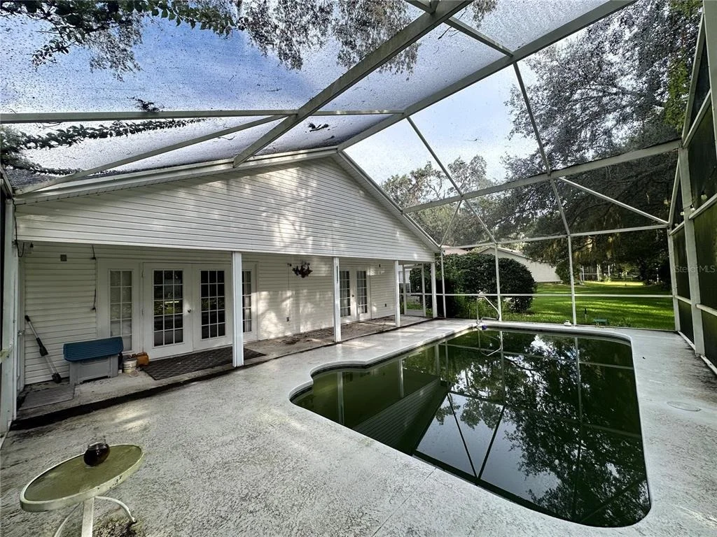 Photo of 4242 LEAFWAY CIRCLE