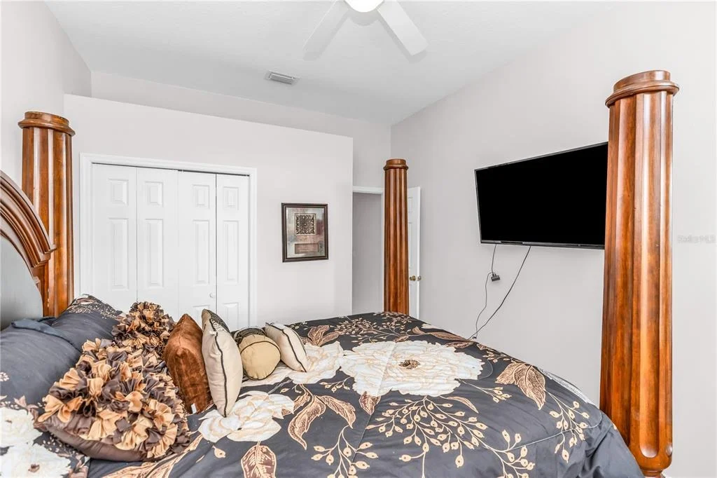 Photo of 414 FAIRLANE DRIVE