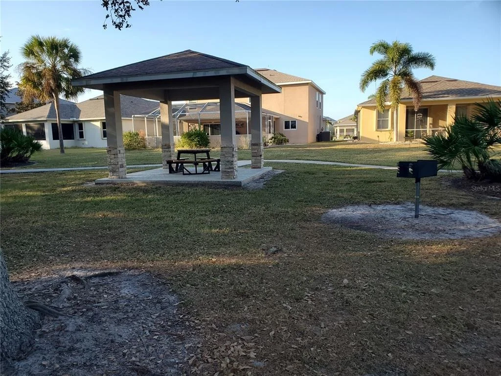 Photo of 10025 WINDING RIVER RD
