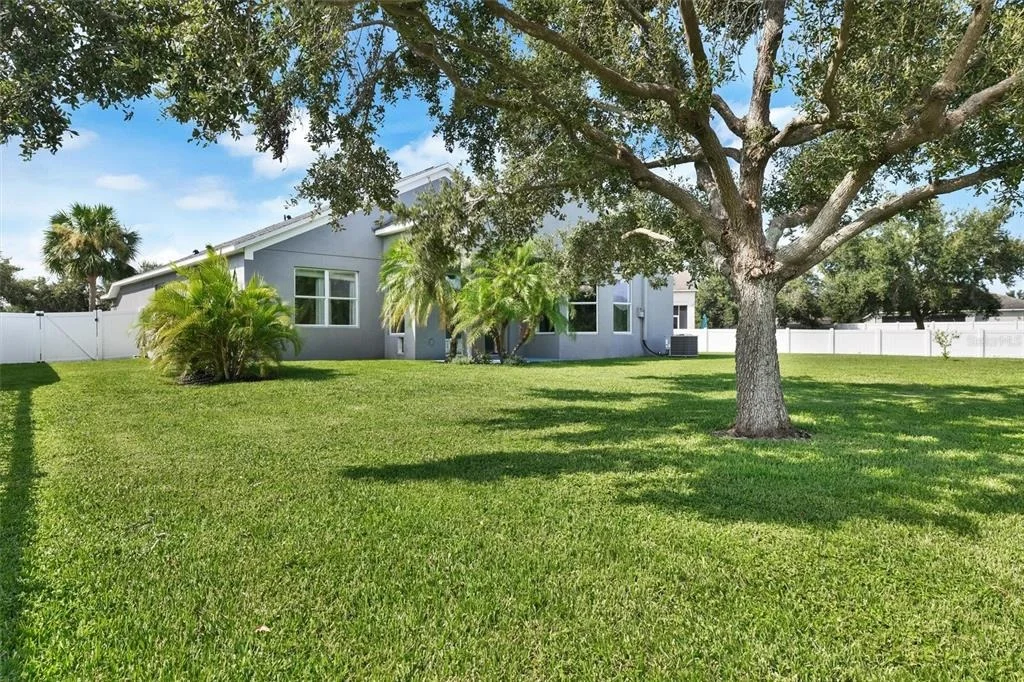 Photo of 7514 FOREST MERE DRIVE