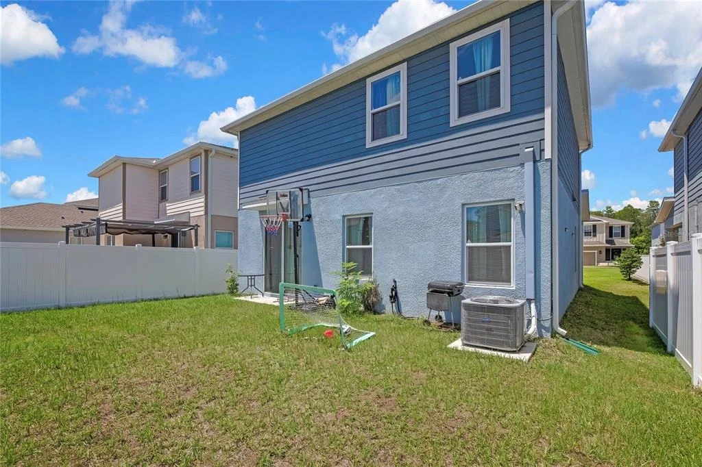 Photo of 11912 THORNCREST DRIVE