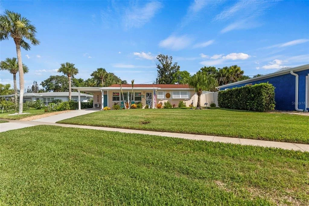 Photo of 67 SEABREEZE DRIVE