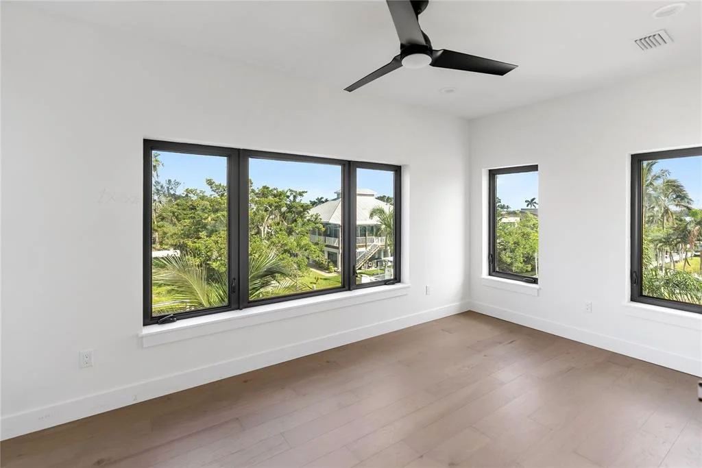Photo of 569 BAYVIEW DRIVE
