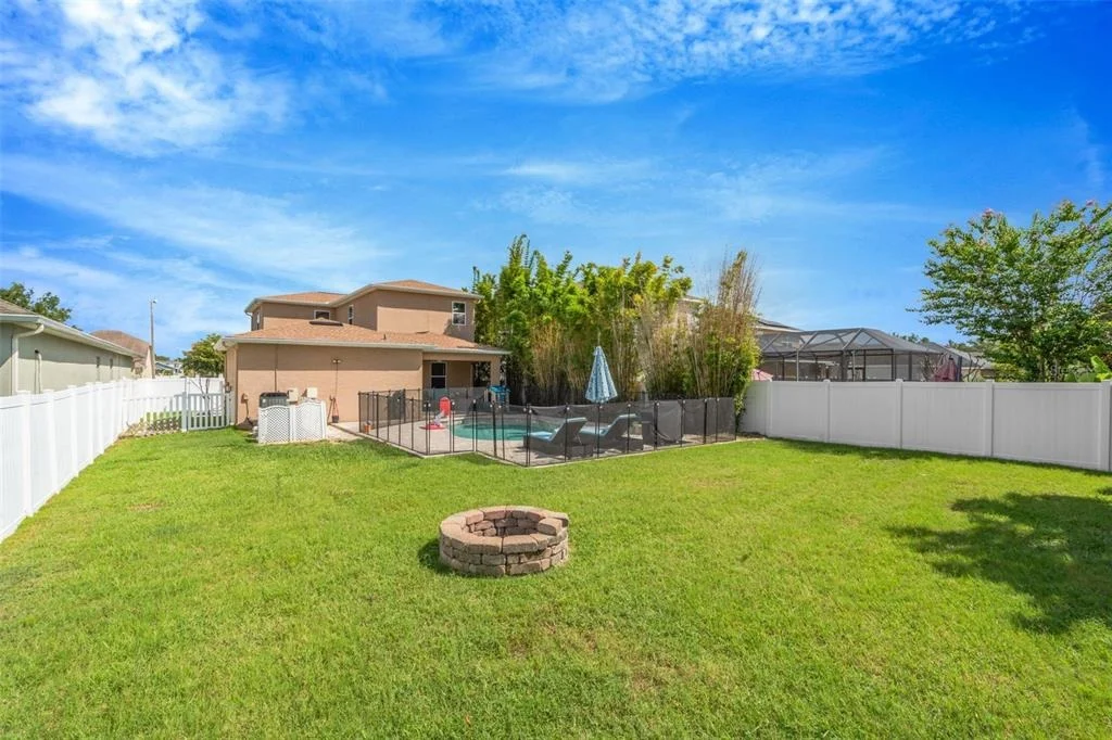 Photo of 32630 COLDWATER CREEK LOOP