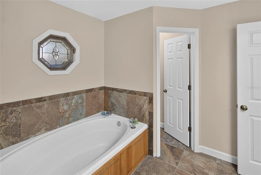 Photo of 9284 NW CR  225