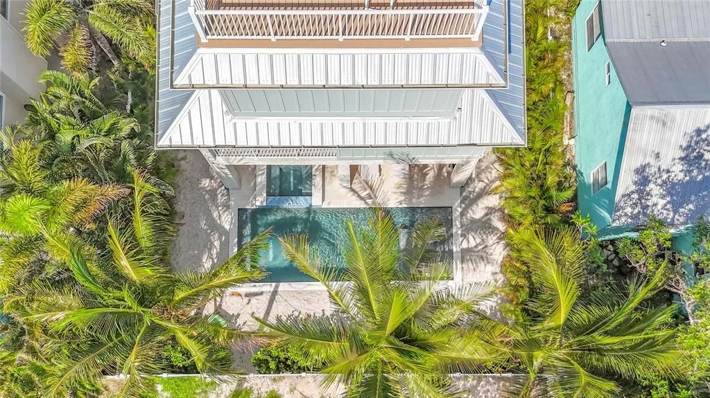 Photo of 2918 GULF DRIVE