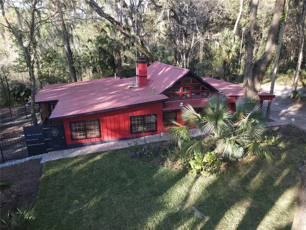 Photo of 1302 SE WACAHOOTA ROAD