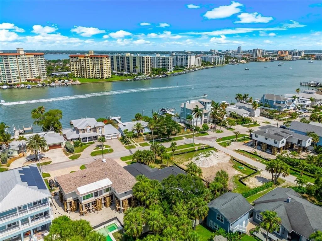 Photo of 730 BAY ESPLANADE