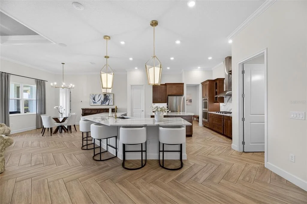 Photo of 914 SIGNET DRIVE