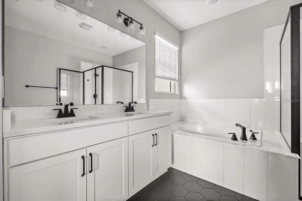 Photo of 379 SOFIA LANE