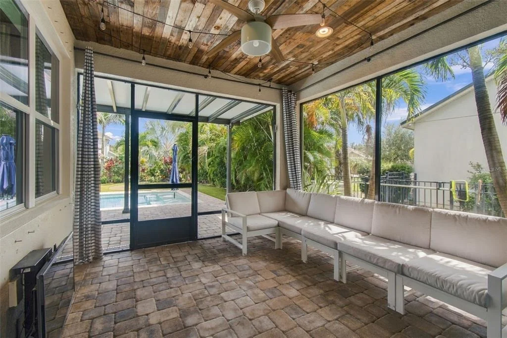 Photo of 6805 PARK STRAND DRIVE