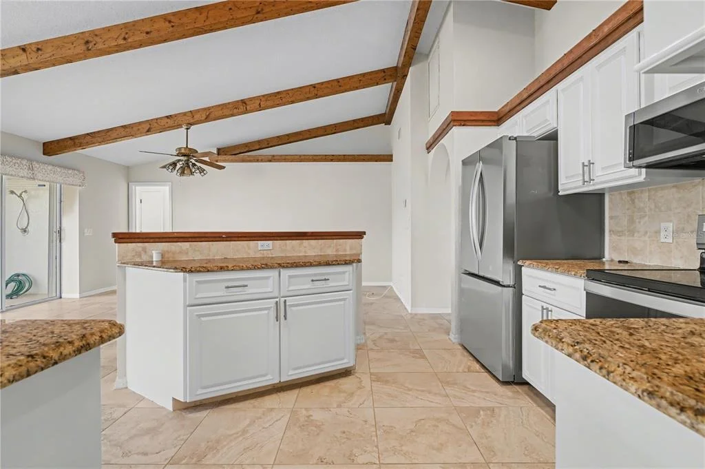 Photo of 1119 VIA FORMIA