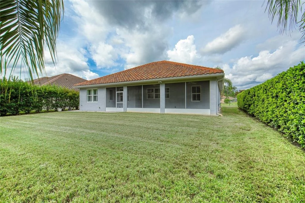 Photo of 56 THORNHILL CHASE CIRCLE