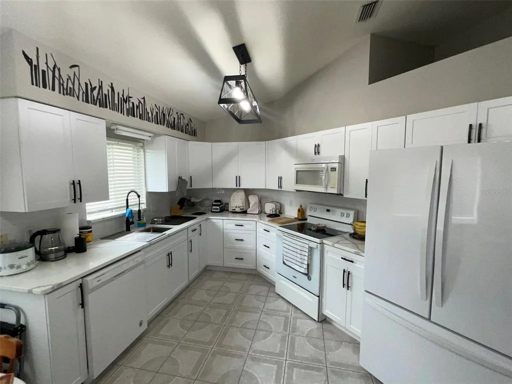 Photo of 2084 NW 50TH CIRCLE
