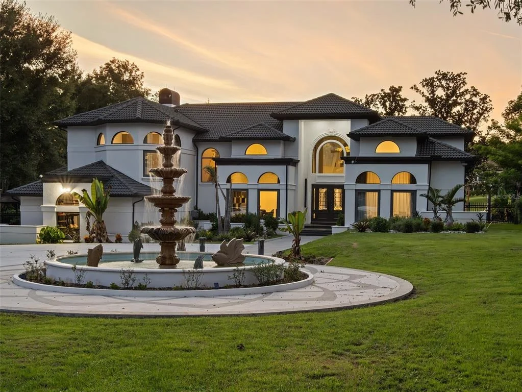 Photo of 5186 VARDON DRIVE