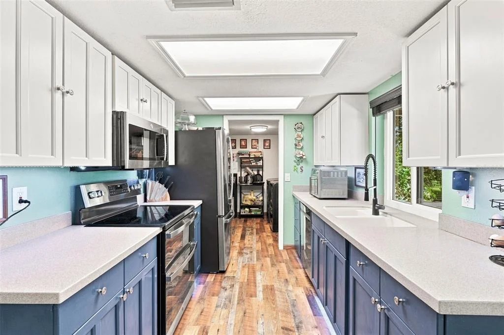 Photo of 195 SUMMERSET DRIVE