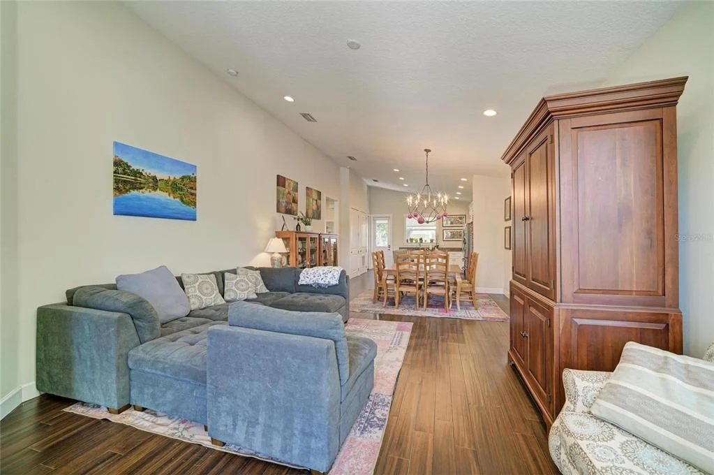 Photo of 632 VIRGINIA DRIVE