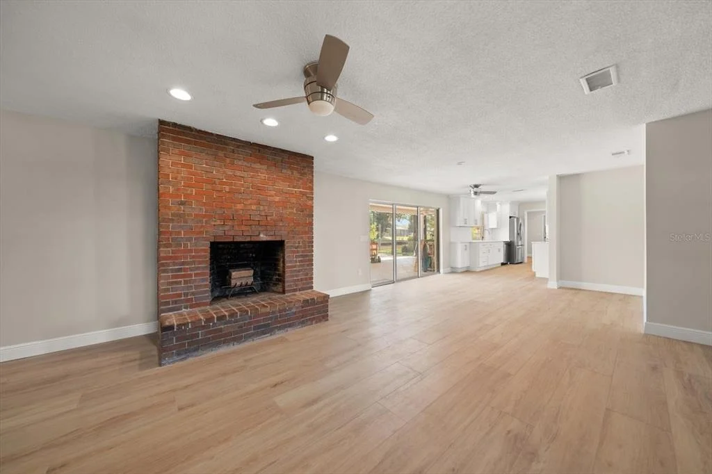 Photo of 1641 SHERBROOK ROAD