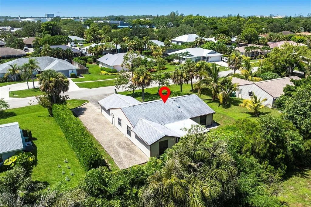 Photo of 2345 OUTRIGGER LANE