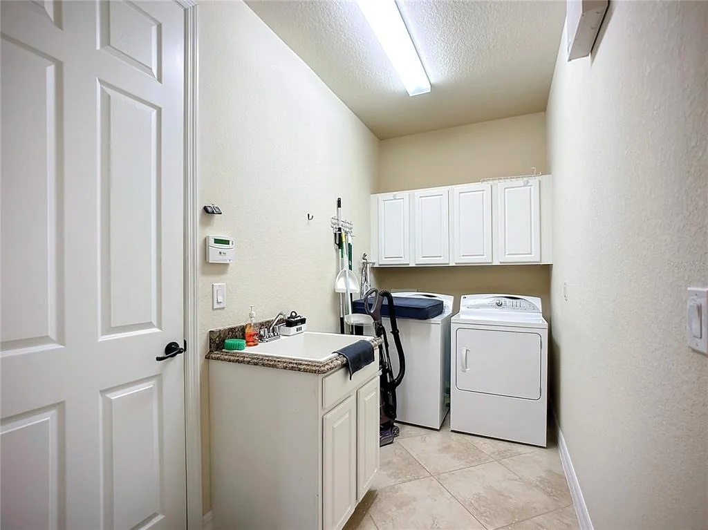 Photo of 2902 AVIAMAR CIRCLE