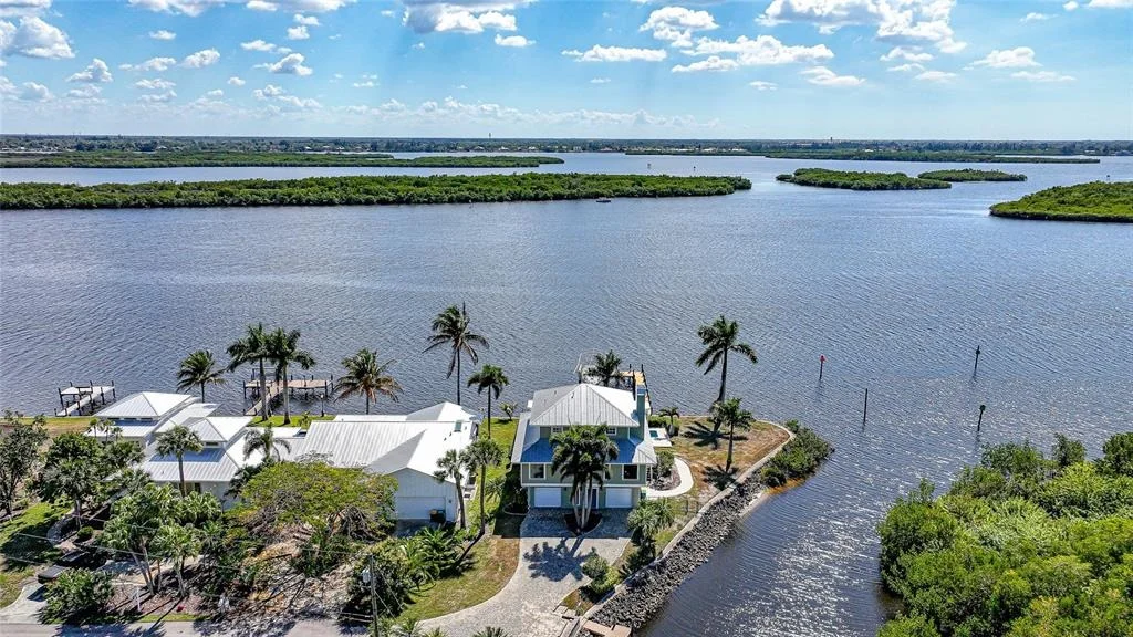 Photo of 3796 PEACE RIVER DRIVE