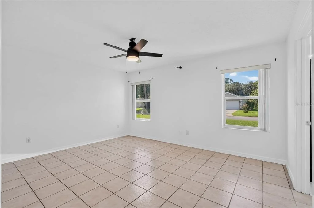 Photo of 20 LAKE MEADOW WAY