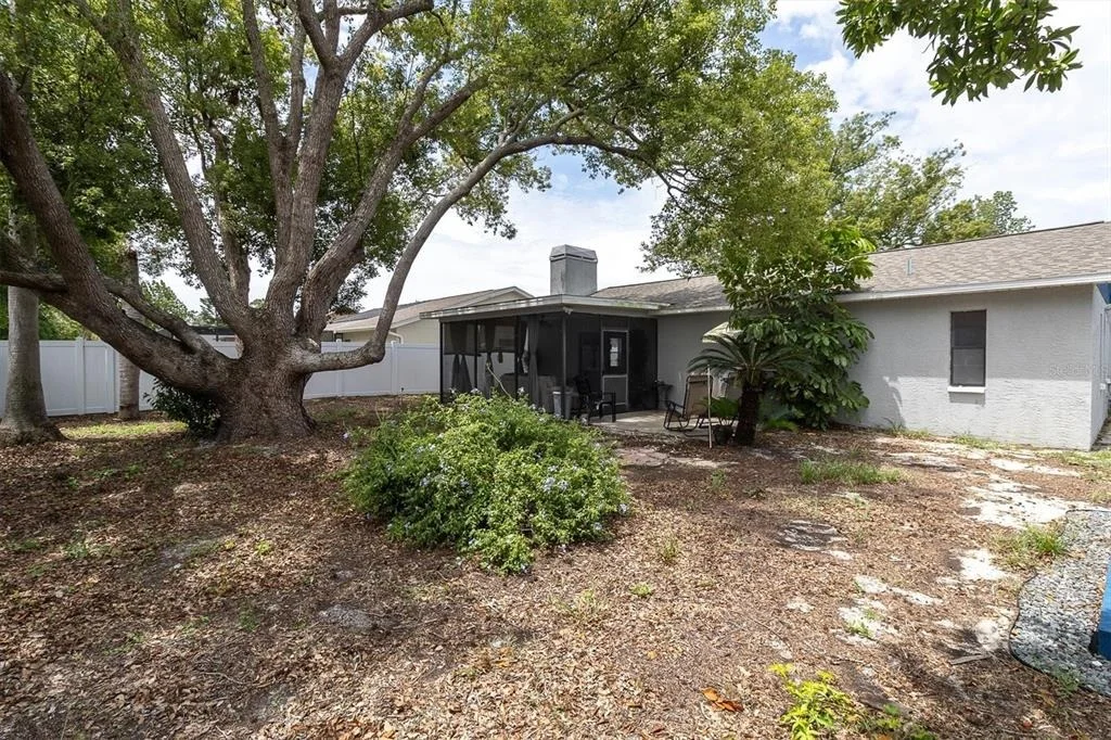 Photo of 8038 BUTTONBALL LANE