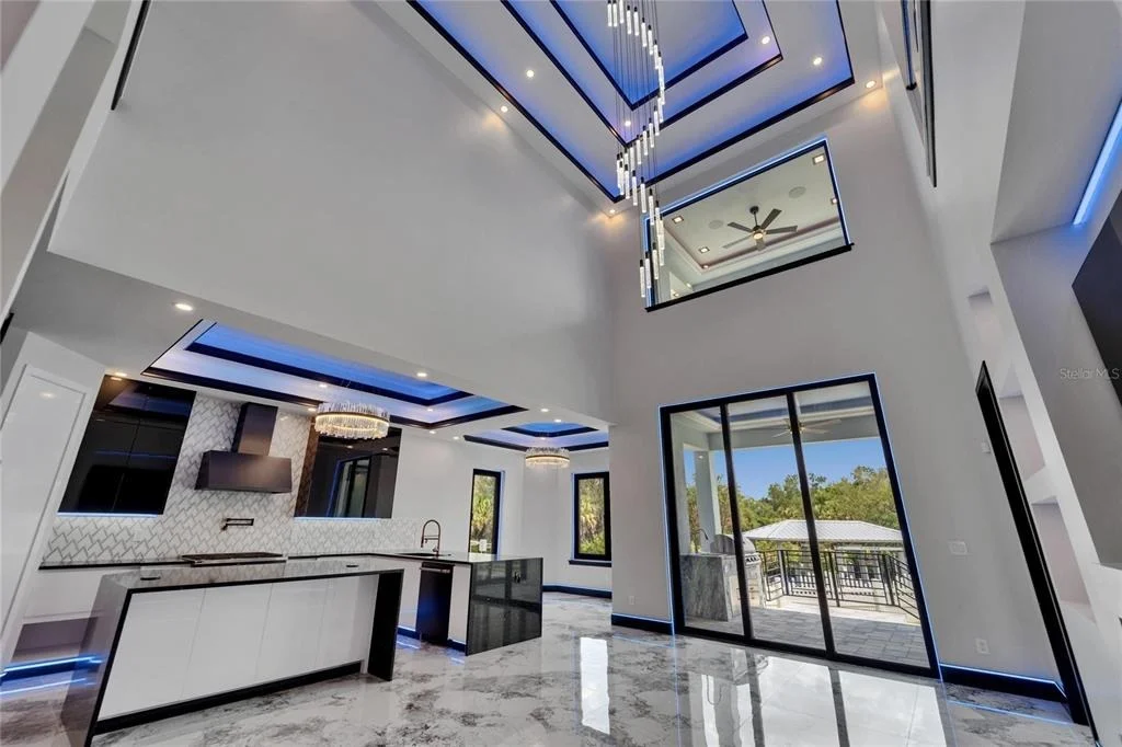 Photo of 6520 SIMONE SHORES CIRCLE