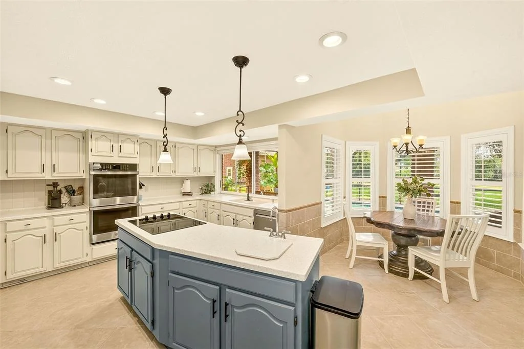Photo of 807 CENTERBROOK DRIVE