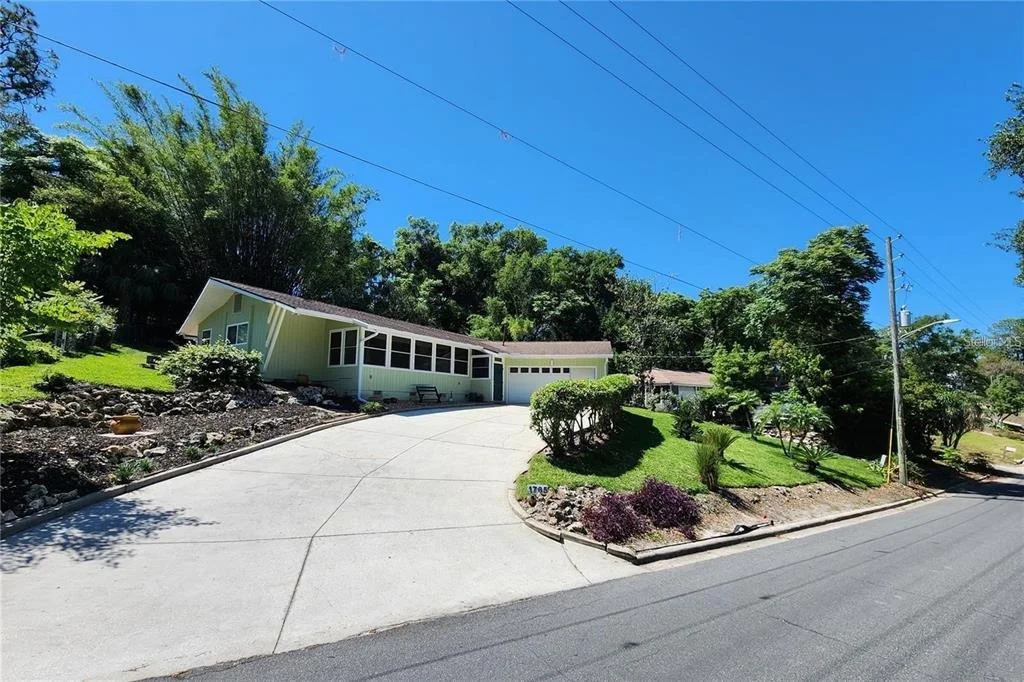 Photo of 1765 HILLTOP DRIVE