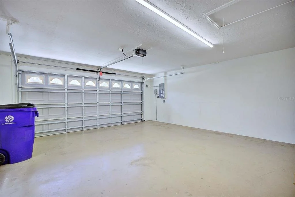 Photo of 3855 RODEO DRIVE