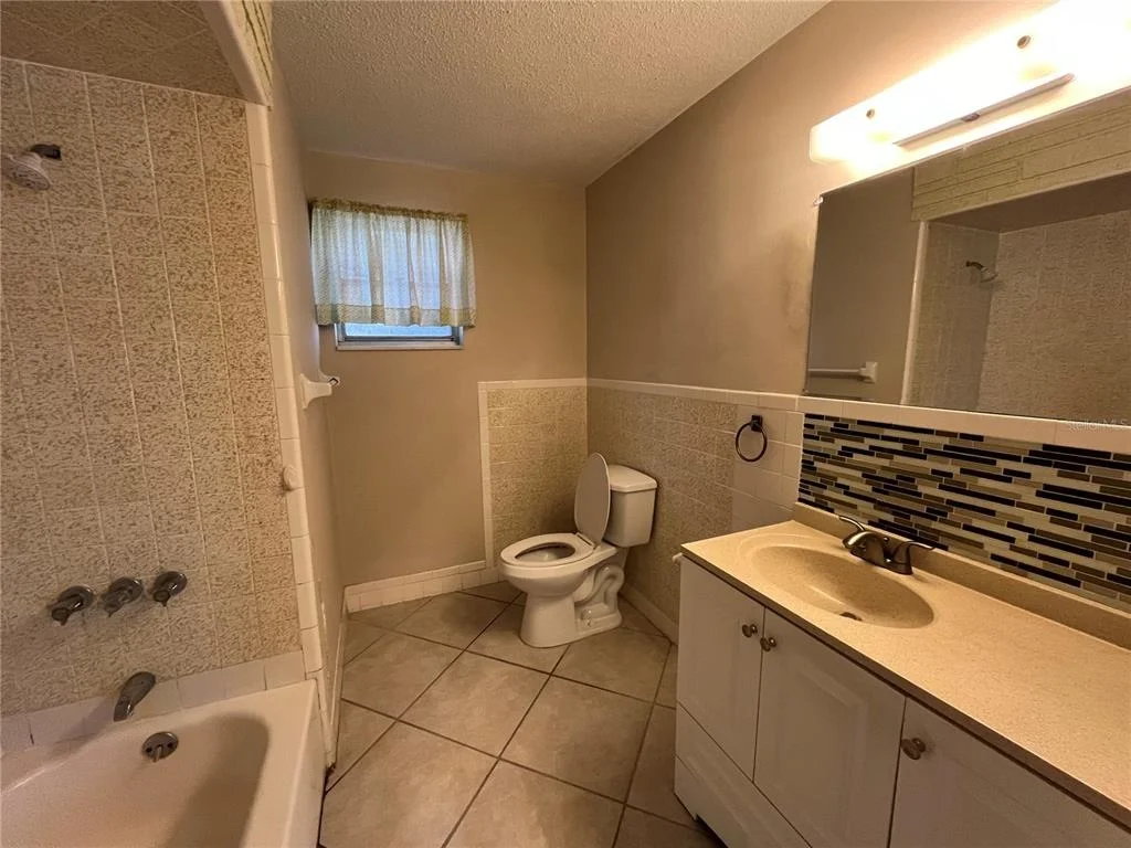 Photo of 1306 GOLFVIEW DRIVE