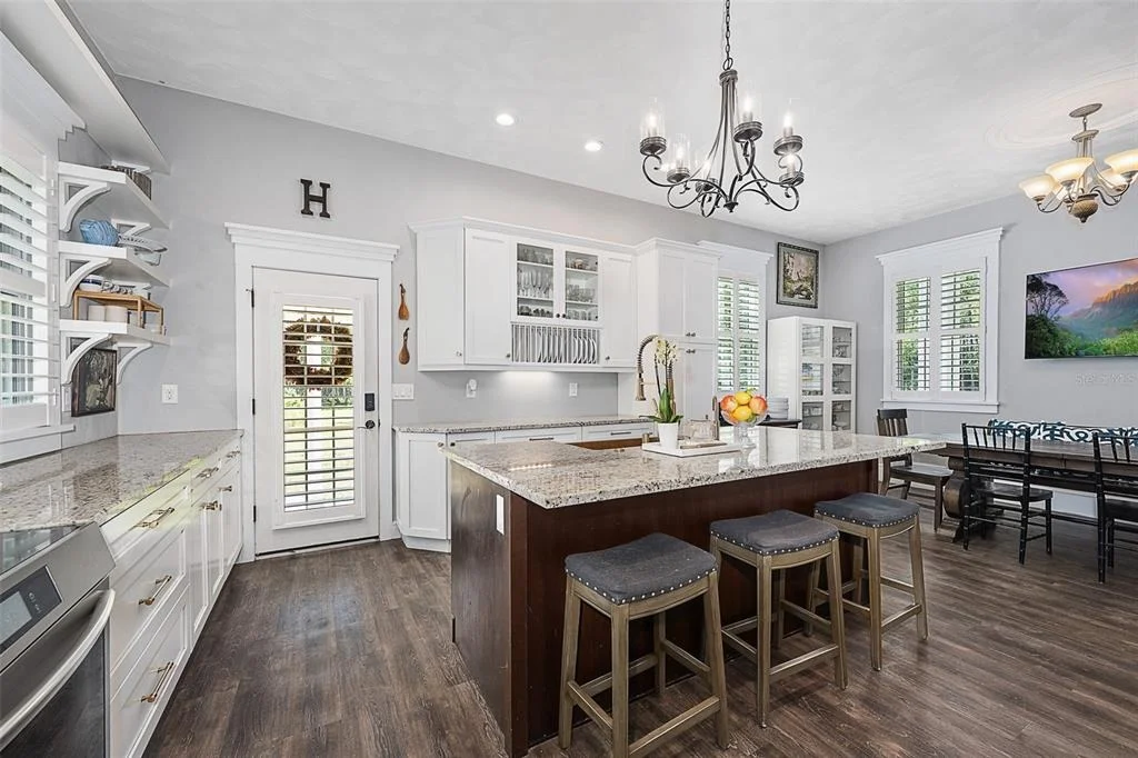 Photo of 45 WINCHESTER ROAD
