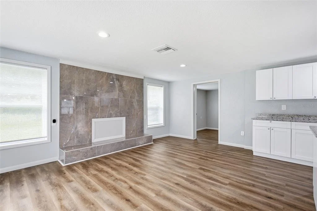 Photo of 8531 HORIZON LANE