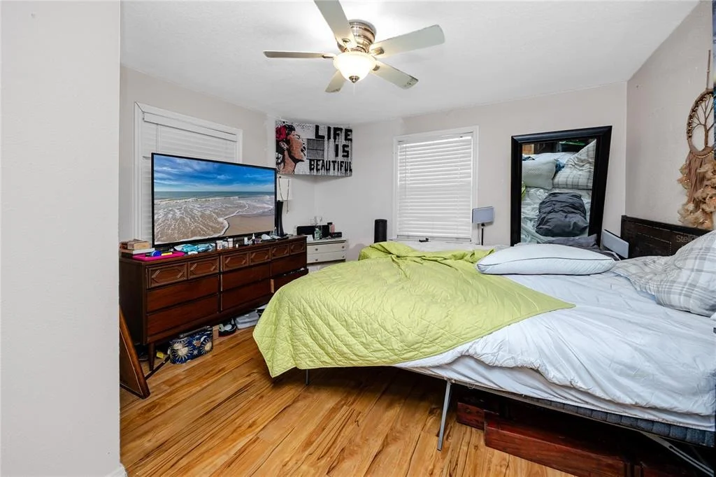 Photo of 1250 LAKEVIEW ROAD