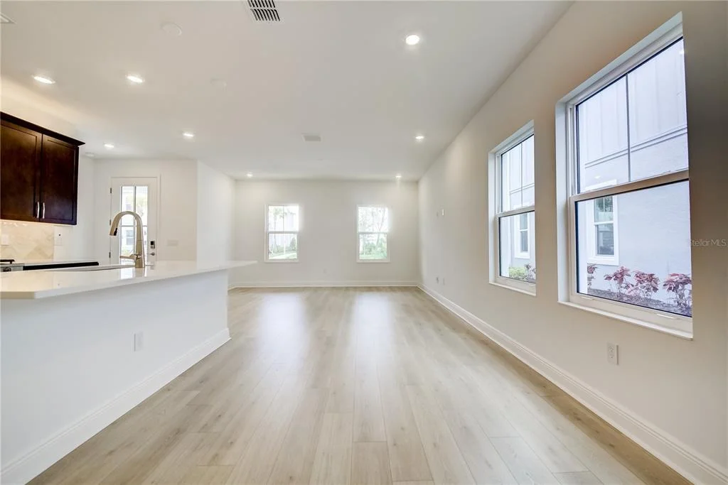 Photo of 200 EAGLESTON LANE