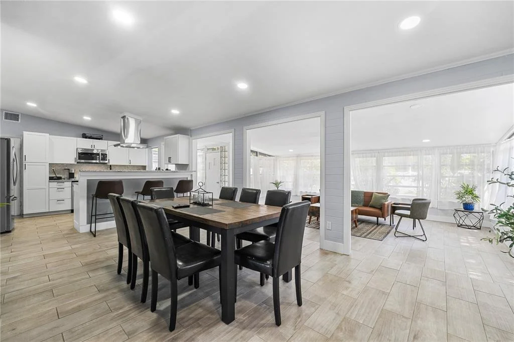 Photo of 913 MOSS LANE