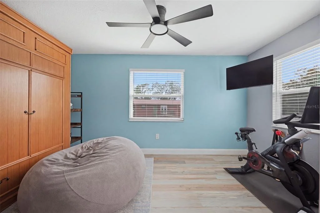 Photo of 14523 BARLOW LANE