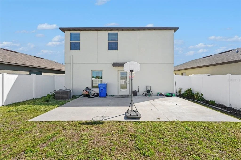Photo of 882 OLIVE CONCH STREET