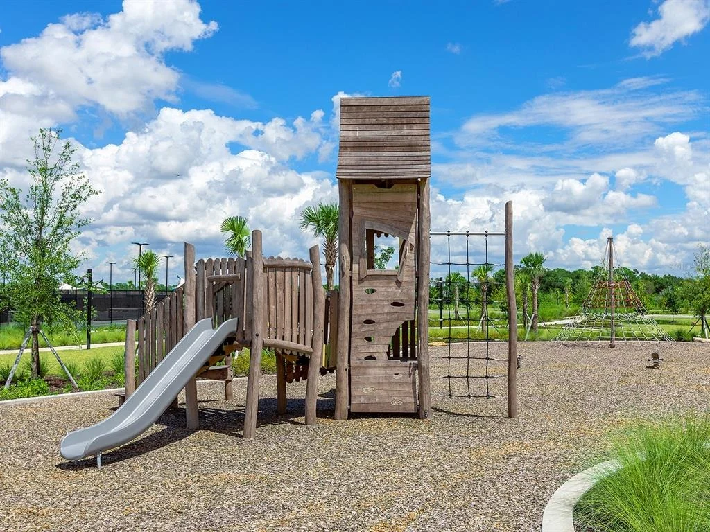 Photo of 1095 BLUE SHELL LOOP