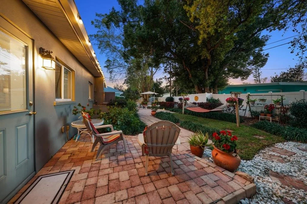 Photo of 1718 MEREDITH LANE