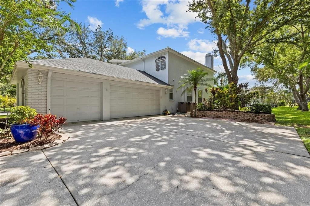 Photo of 2328 WARWICK DRIVE