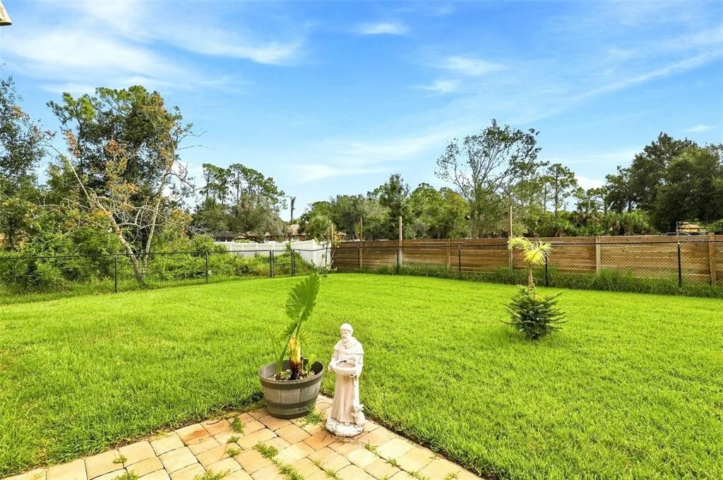 Photo of 3144 MAXIMO ROAD