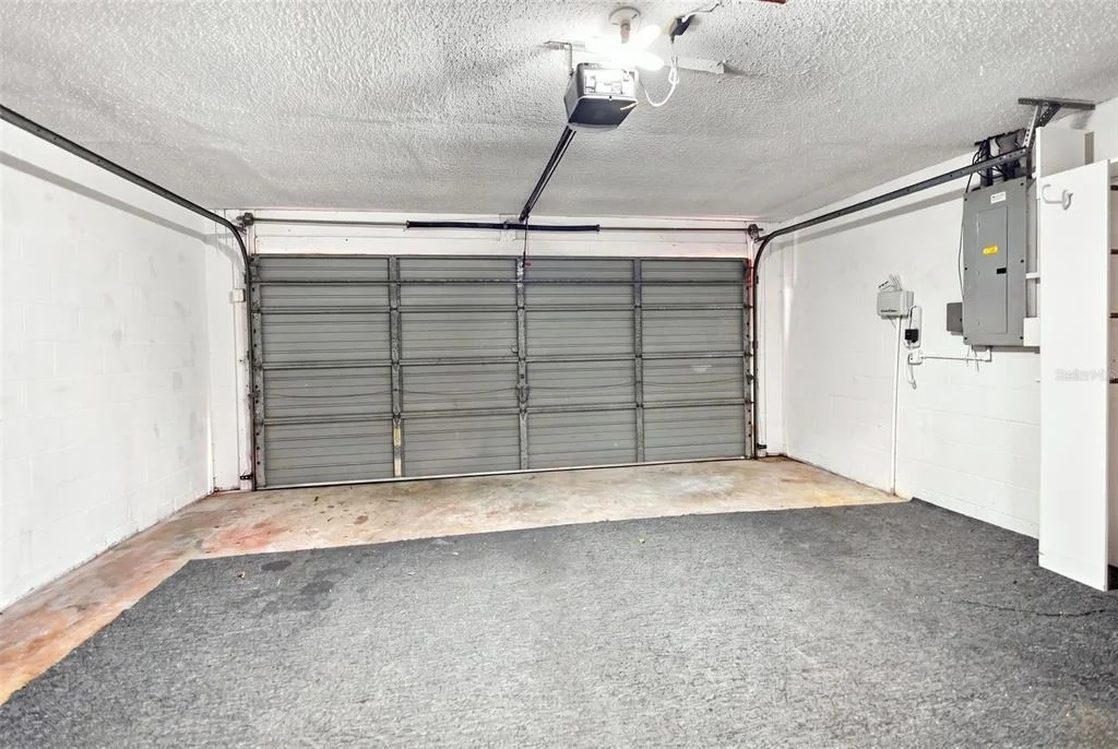 Photo of 2151 MEREDITH DRIVE