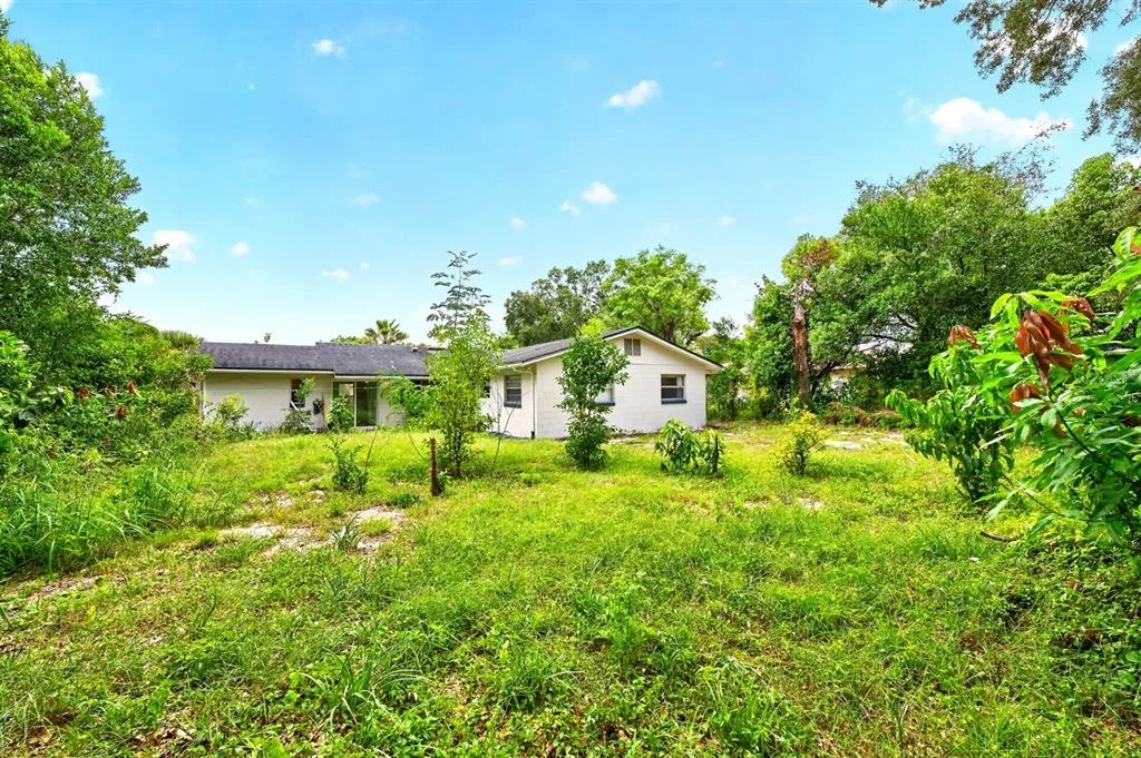 Photo of 6045 WEDGEWOOD CIRCLE