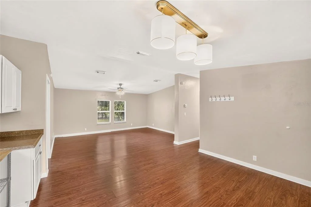 Photo of 1827 SE 43RD TERRACE