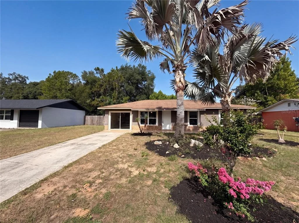Photo of 505 OAK DRIVE
