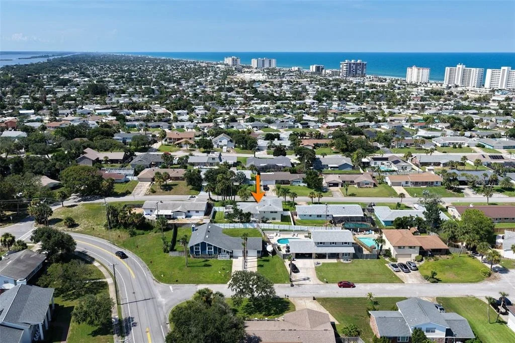Photo of 76 BANYAN DRIVE